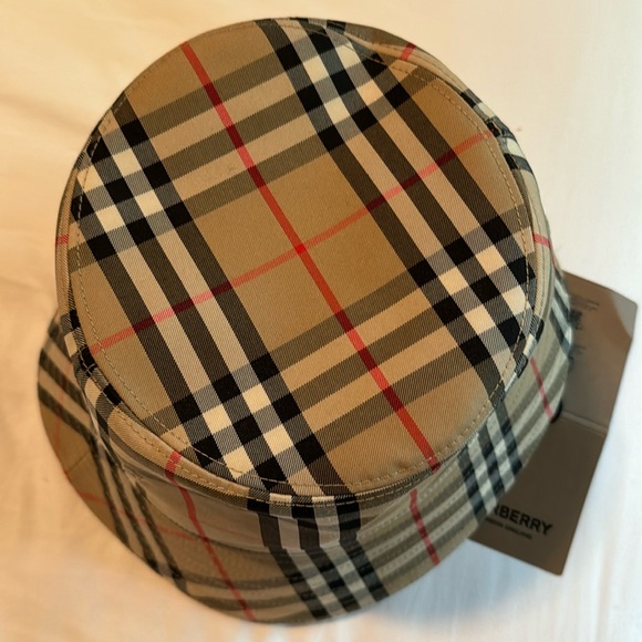 BURBERRY - Picture 6 of 6